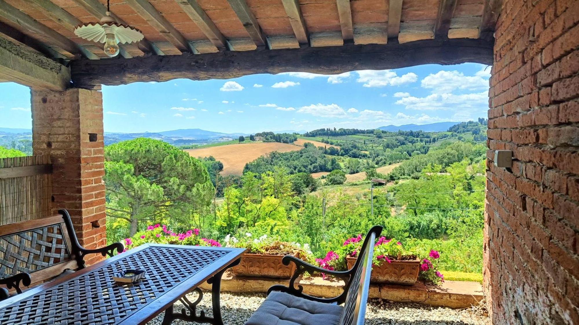 Hostal Borgo Fajani Terricciola Exterior foto