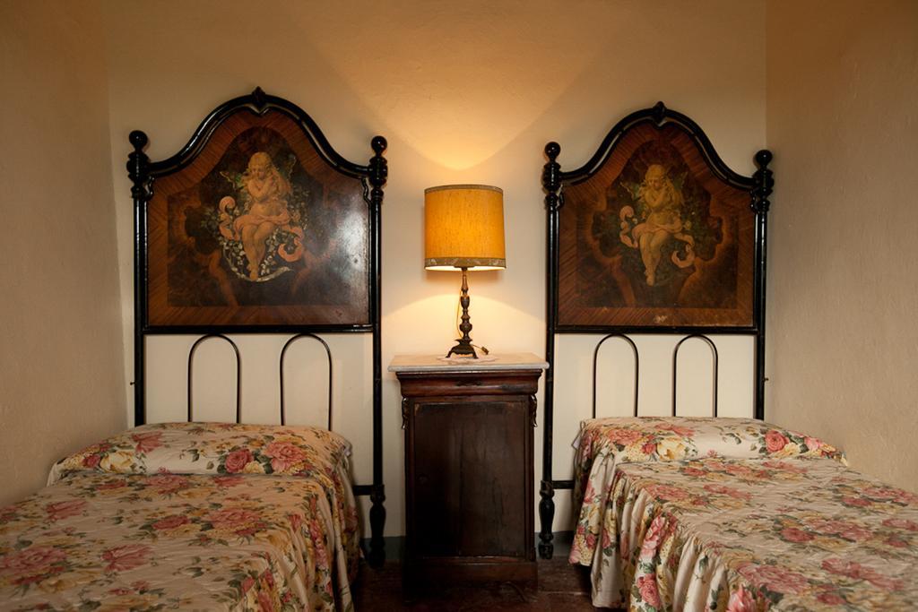 Hostal Borgo Fajani Terricciola Exterior foto