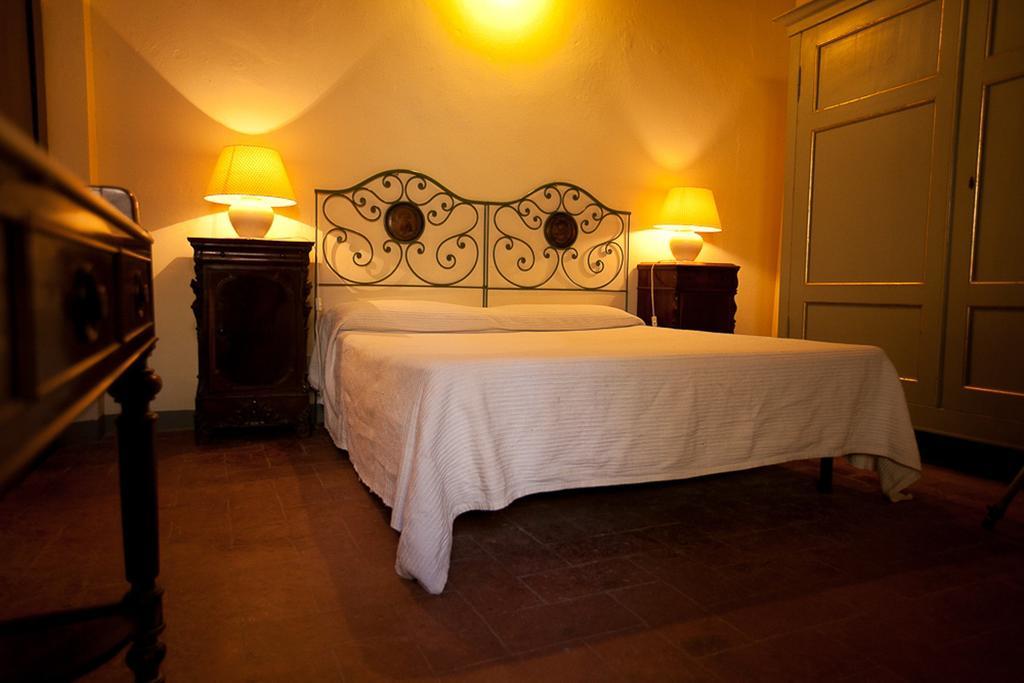 Hostal Borgo Fajani Terricciola Exterior foto