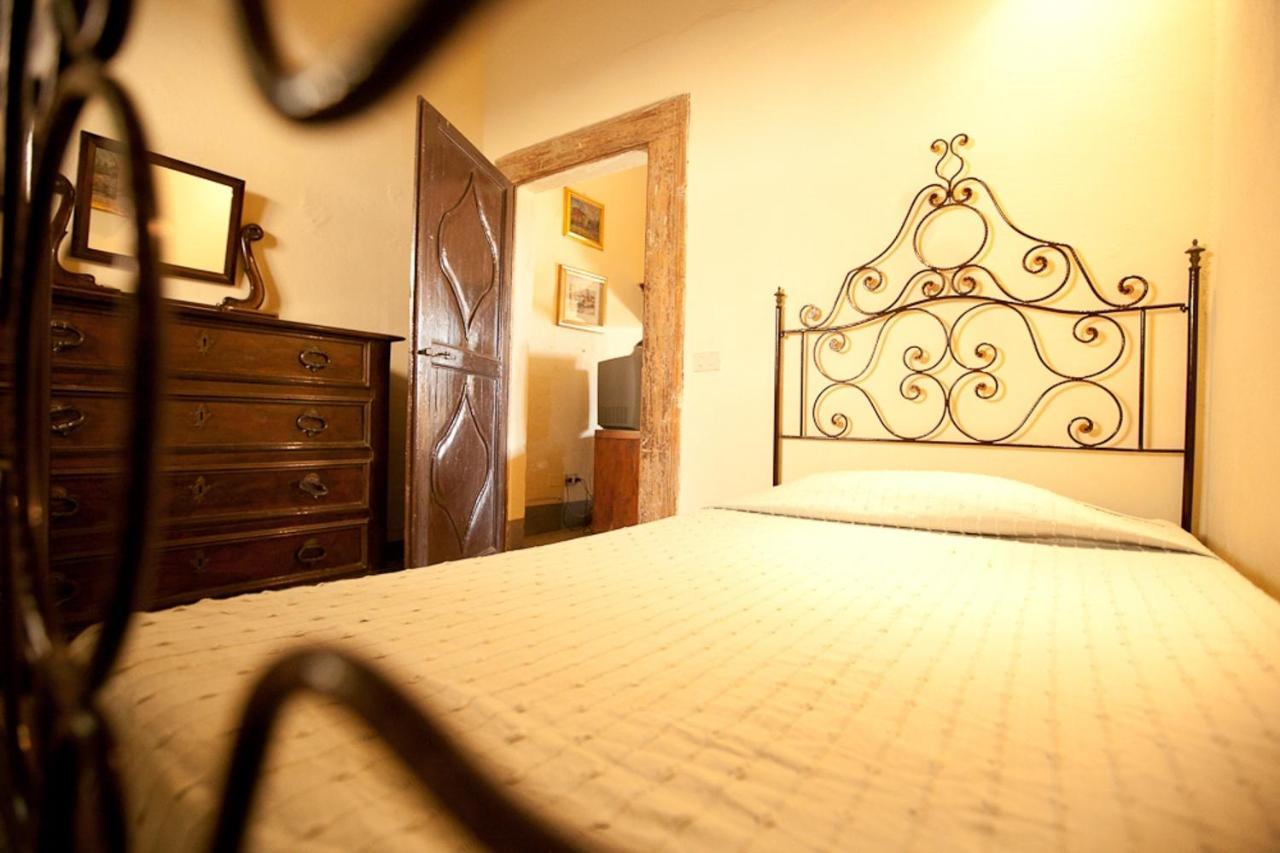 Hostal Borgo Fajani Terricciola Exterior foto